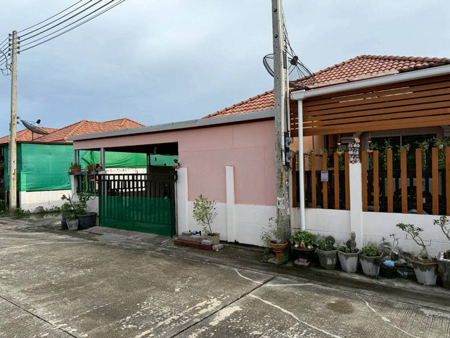 แกรนด์ ทาวน์ 2 บึง-ศรีราชา Grand Town 2 Bueng-Sriracha ทาวเฮ้าส์ 1 ชั้น